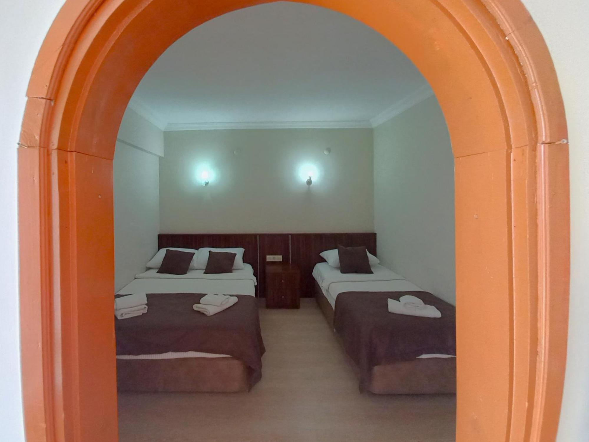 Mulka Hotel Айвалык Номер фото